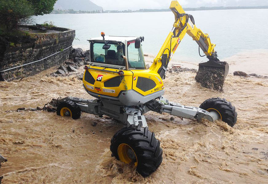 Menzi Muck M425X步履式挖掘机